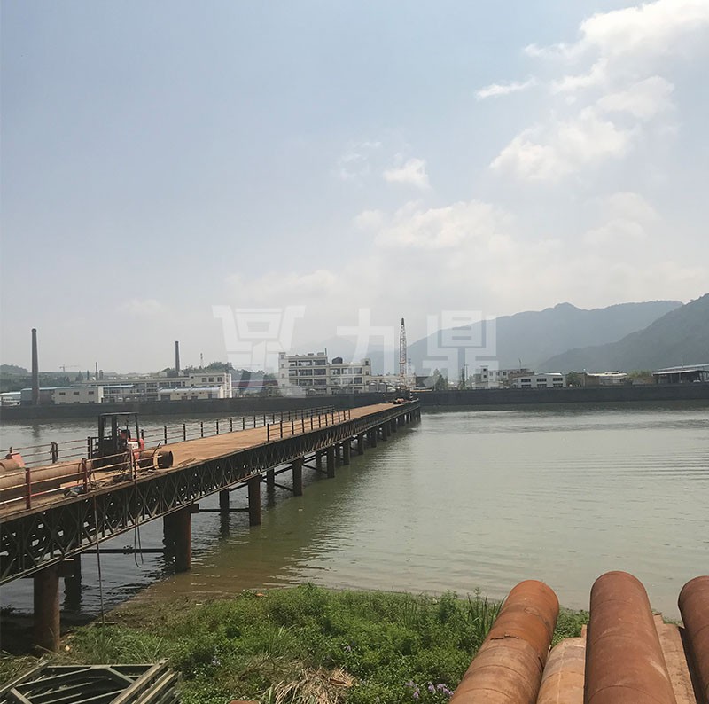 钢^?></div>
                     <div   id=